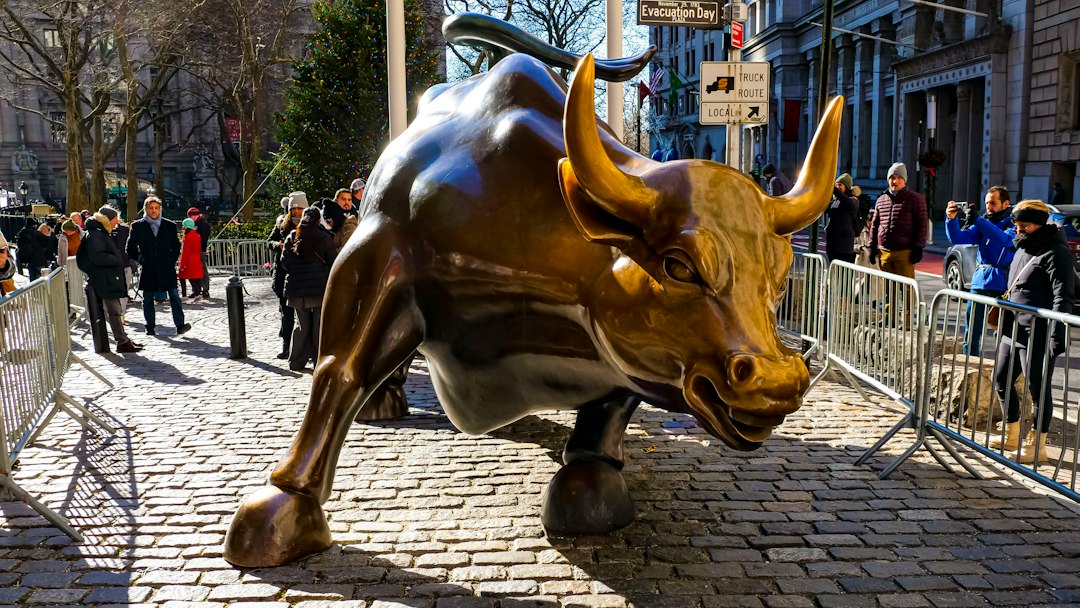Large Caps Hit Fresh Peaks as CPI and Bank Earnings Loom